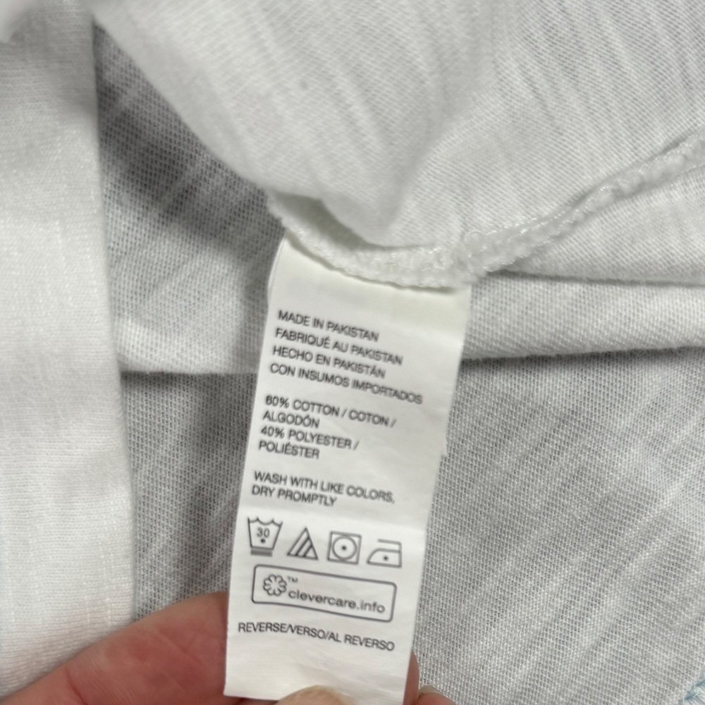 IZOD Saltwater T-Shirt Men's M White w/ Blue Stripe Short Sleeve NWOT - Picture 3 of 8
